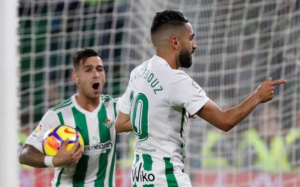 Boudebouz parece no tener planes de dejar el Villamarín. EFE/Archivo