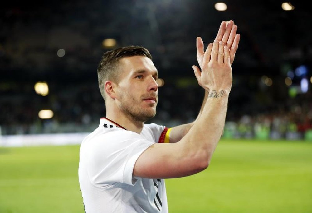 Podolski named captain for Japan's Vissel Kobe. EFE