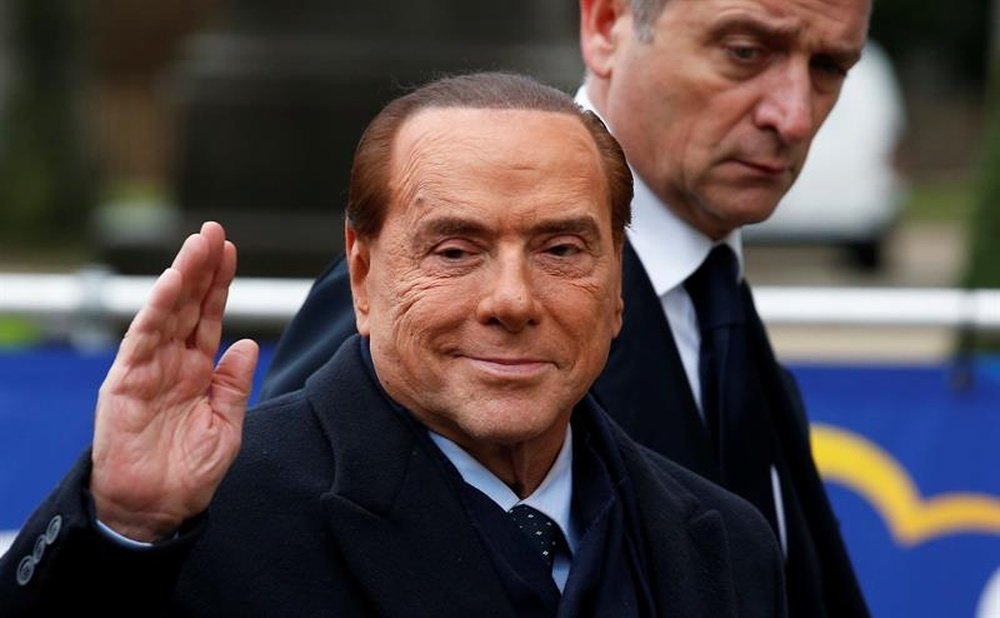 Berlusconi fait du Berlusconi. EFE/Archive