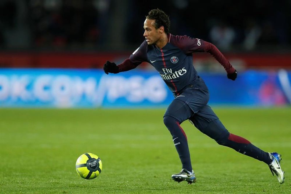 Neymar não vai defrontar o Lyon. EFE