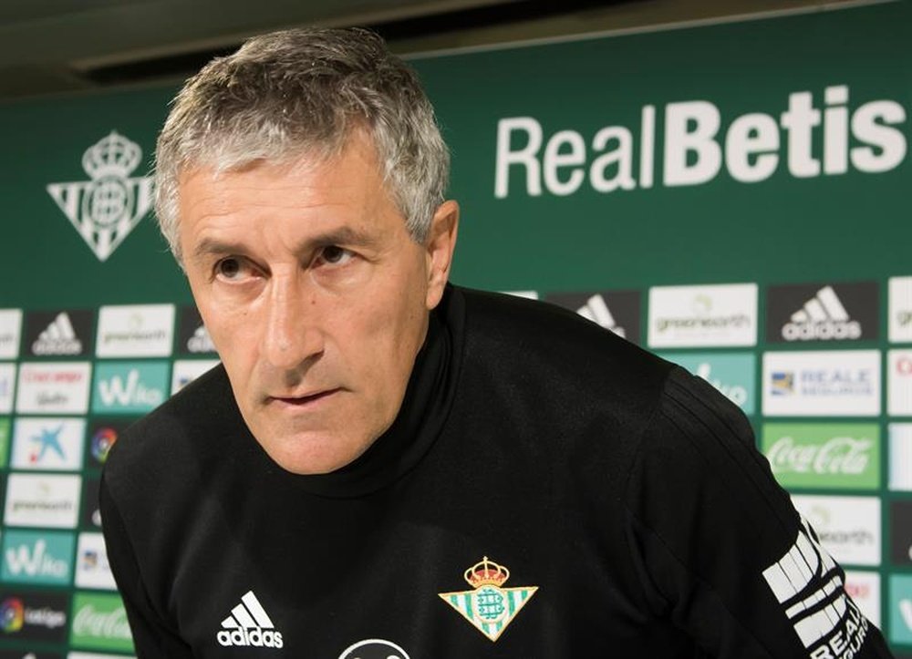 El técnico afirmó que tiene una gran confianza en los canteranos. EFE/Archivo