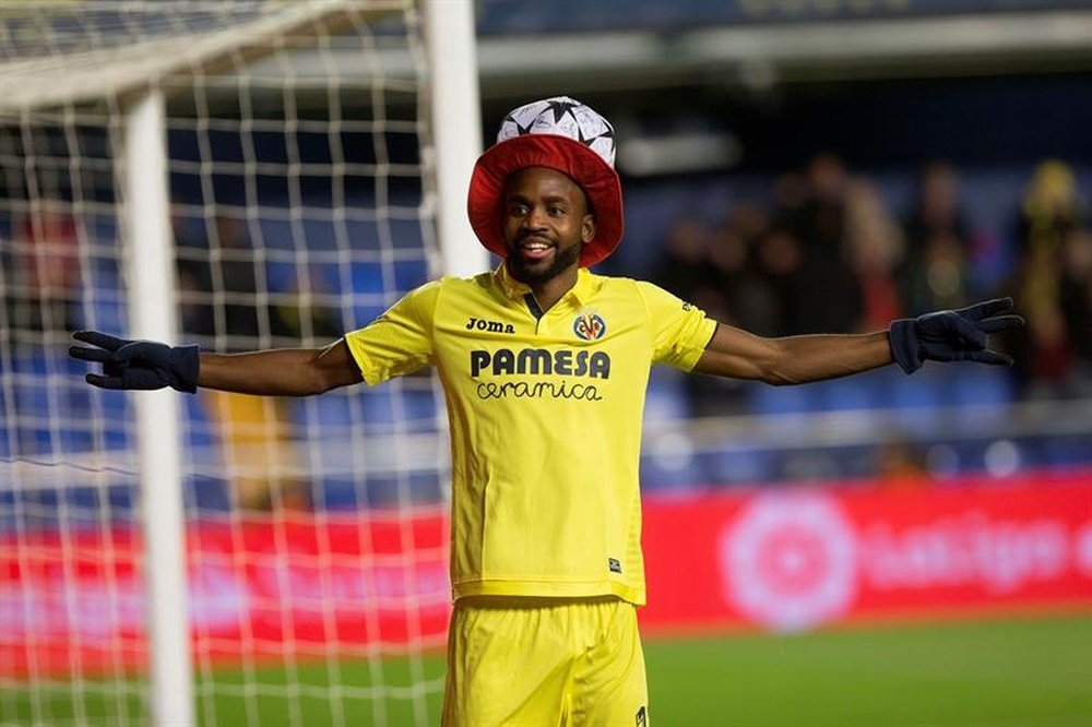 Cédric Bakambu évoque son transfert avorté au Barça. efe