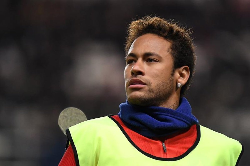 Neymar has not yet received a response from FIFA to his complaint over an unpaid bonus. EFE/Archivo