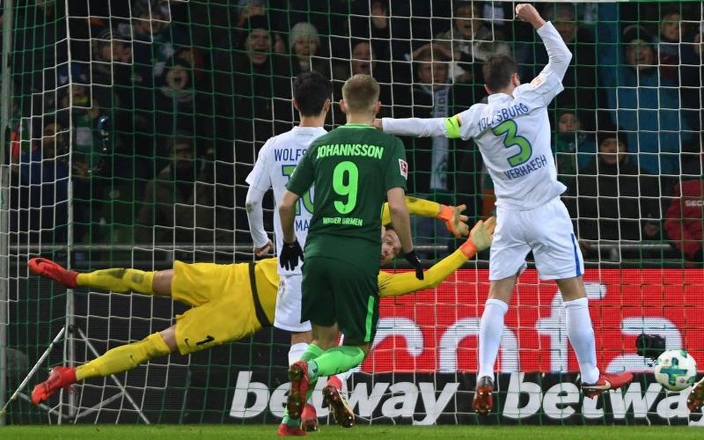 El Werder Bremen ganó al Wolfsburgo. EFE