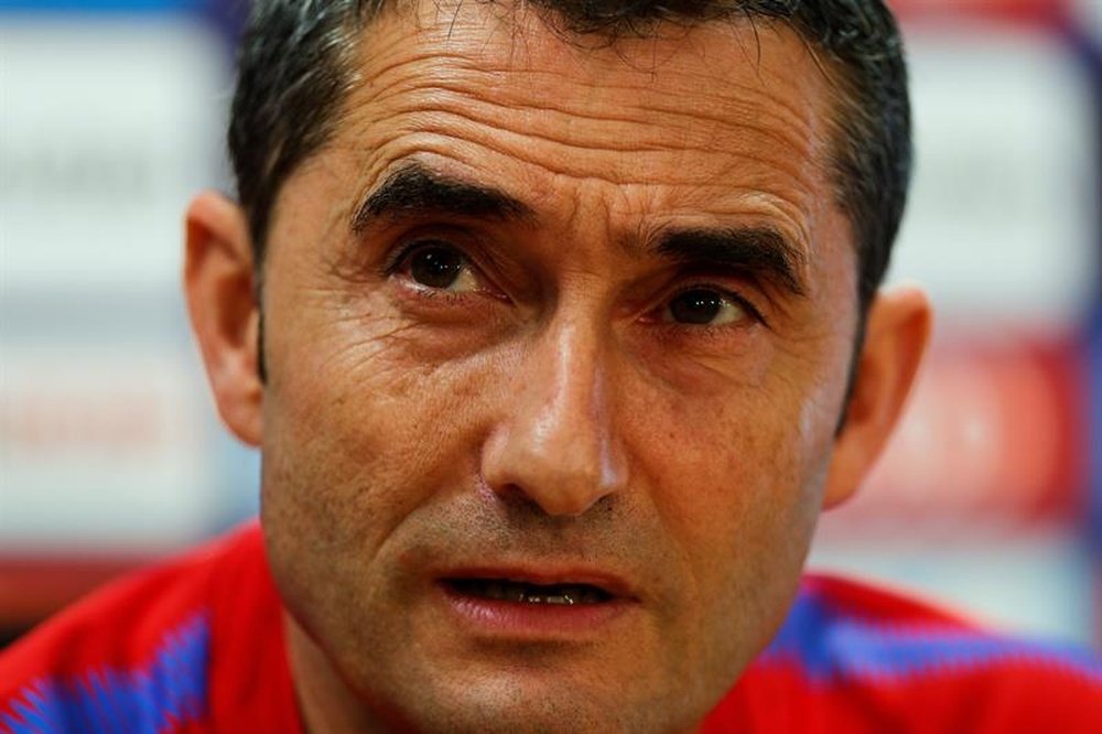 Pese a las quejas, Valverde asegura que sólo piensa en Las Palmas. EFE