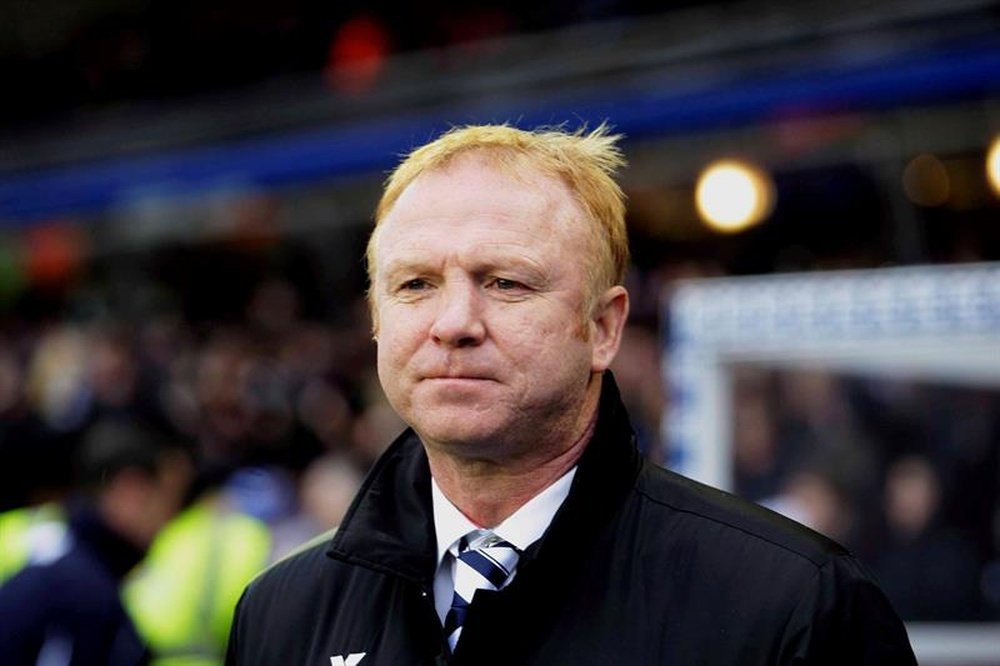 McLeish has spoken of the difficult decision he has to make regarding his goalkeeper. EFE