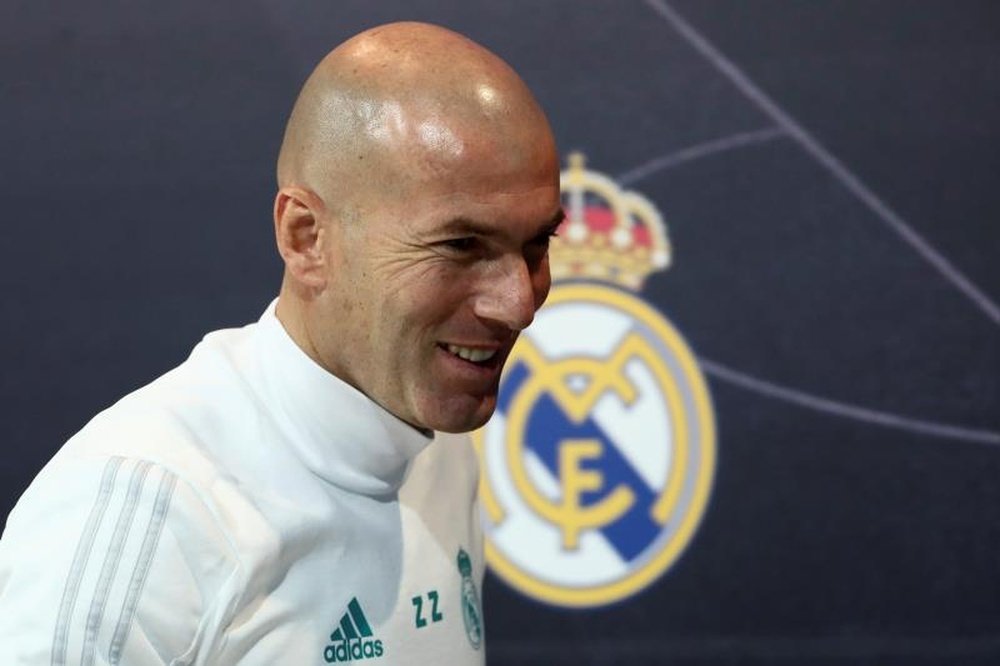 Zidane sabe que tiene el respaldo de sus hombres. EFE