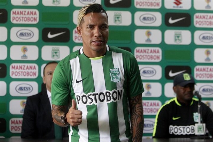 Dayro viajó a Chile para el debut de Nacional en la Libertadores