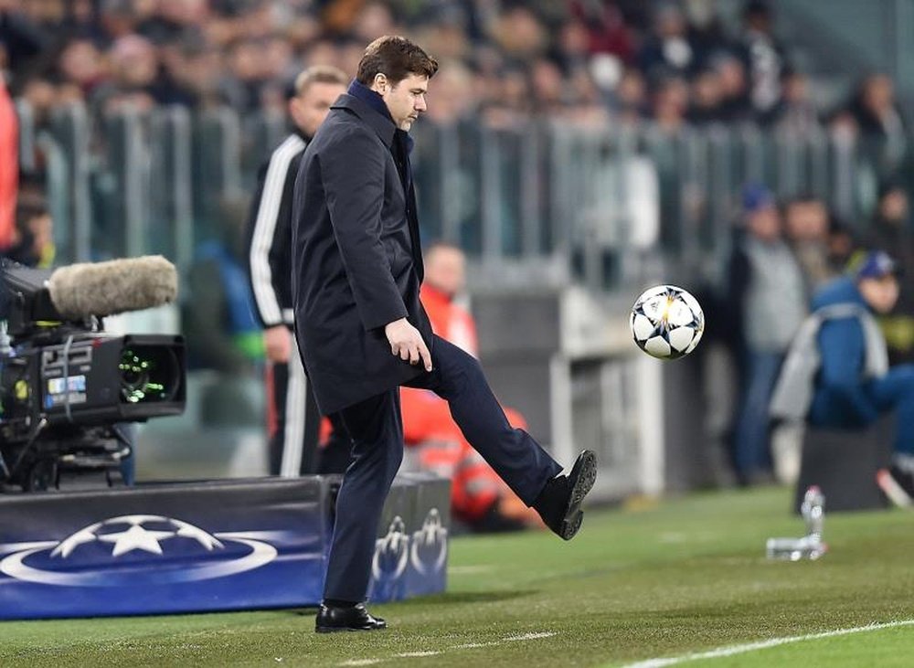 Pochettino wants 'Spurs' to learn from Juventus' off-pitch attitudes. EFE