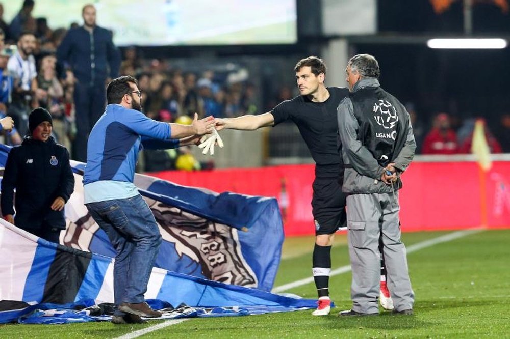 Íker Casillas podría estar viviendo sus últimos meses como jugador del Oporto. EFE/Archivo