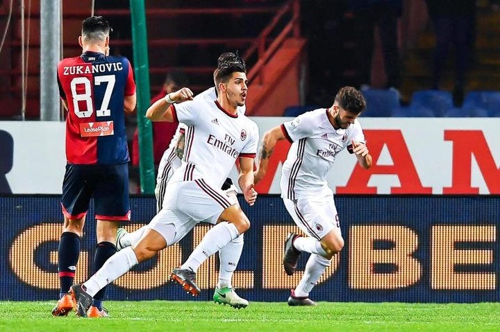 André Silva estreia-se a marcar na Serie A e vale triunfo ao Milan