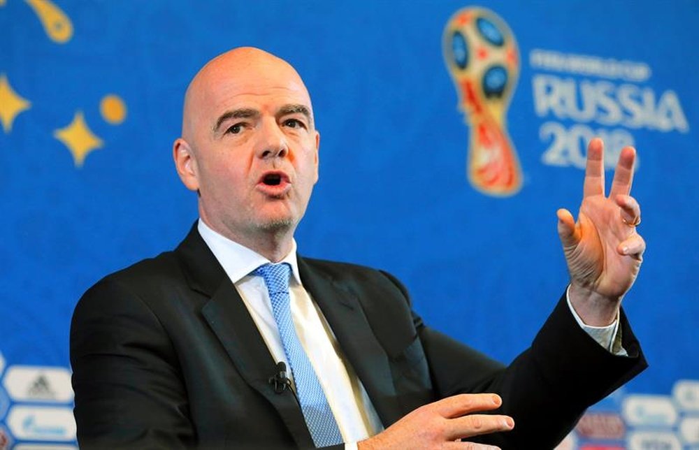 El presidente de la FIFA se verá con el presidente de la Concacaf. EFE/Archivo
