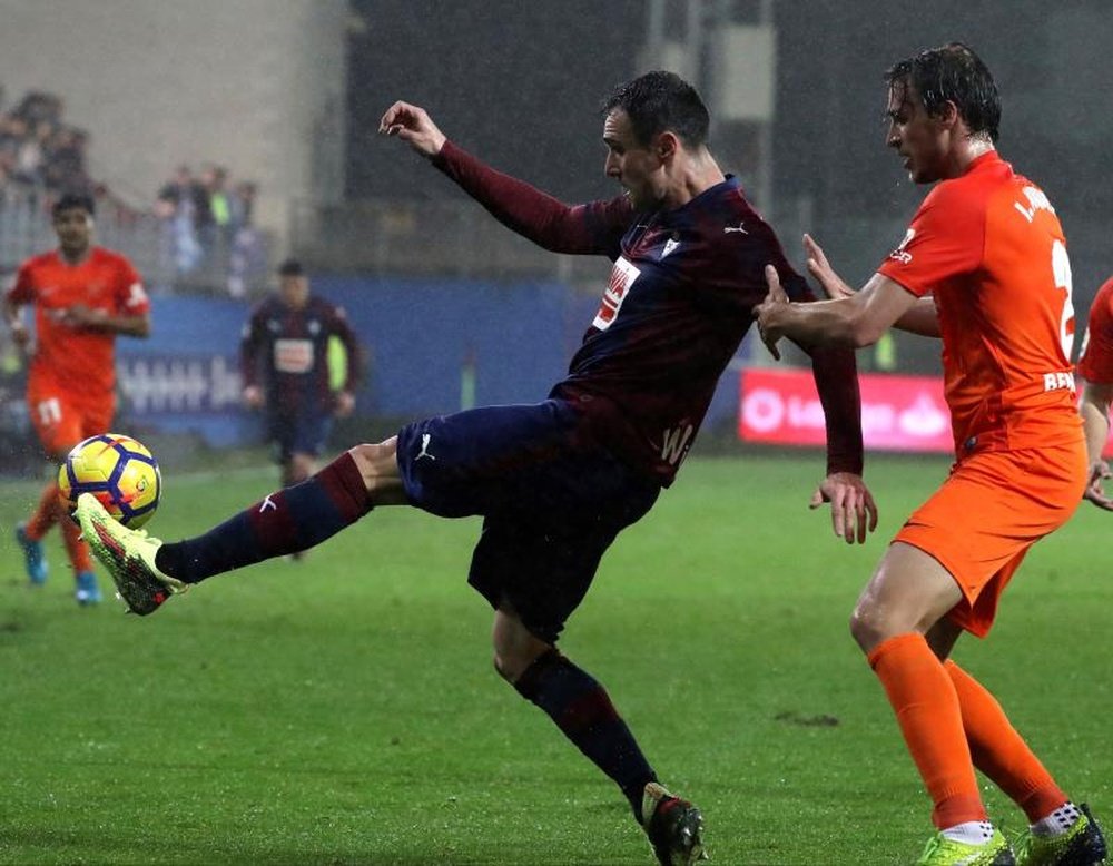 Joan Jordán would be Sevilla's third summer signing. EFE
