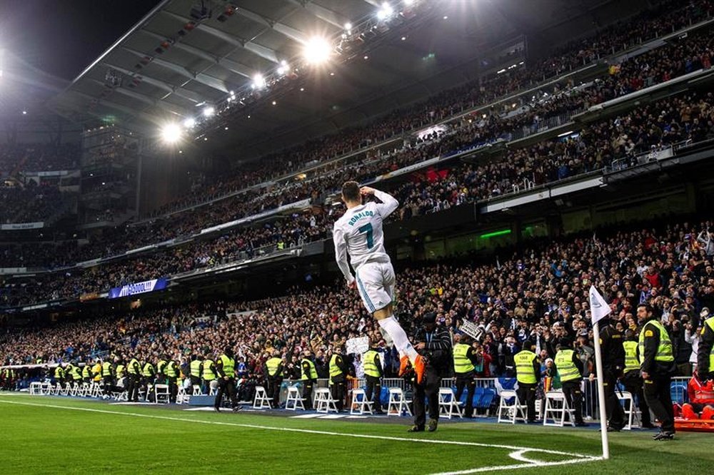 Cristiano a tenu à taper du poing sur la table. EFE