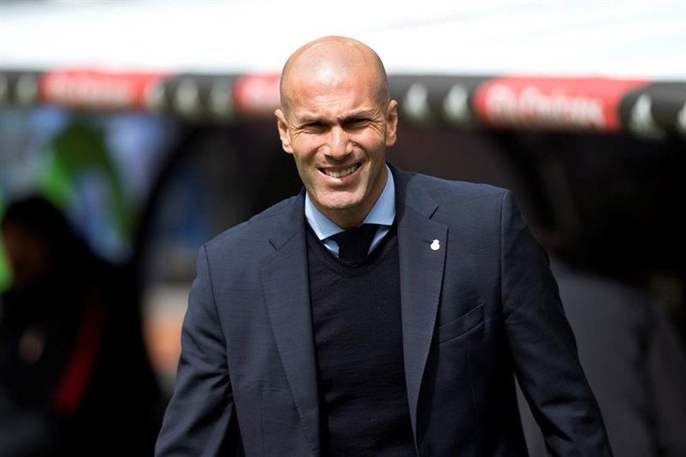 Zidane named a strong side for the visit of the Basque side. EFE
