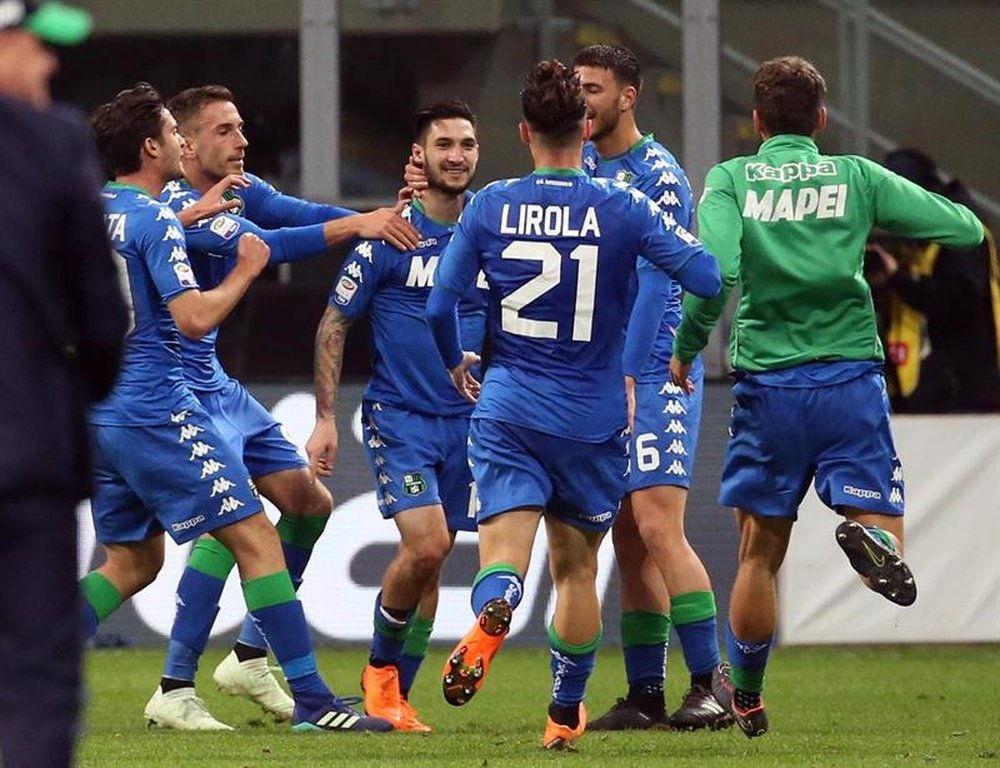 El Sassuolo se hizo con la victoria por 1-2 en el Meazza y deja muy tocado al Inter. EFE/Archivo