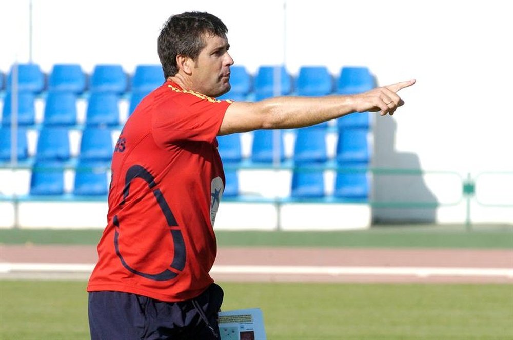 López Caro se hará cargo del Shenzhen FC. EFE/Archivo