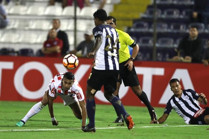 Los penaltis brindan una nueva final a Alianza Lima