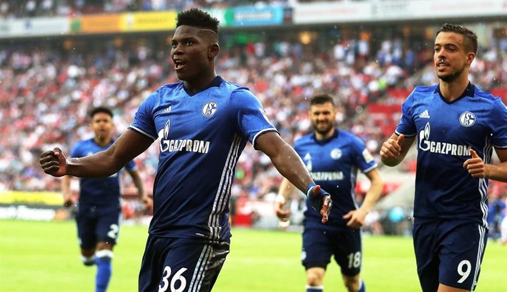 El Schalke 04 dejó escapar un 0-2 y terminó empatando en Colonia. EFE/EPA