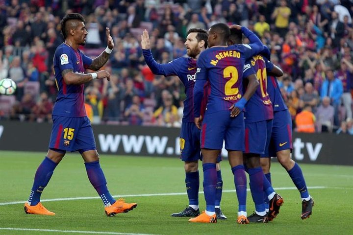 Five-star Barcelona continue on path of destruction