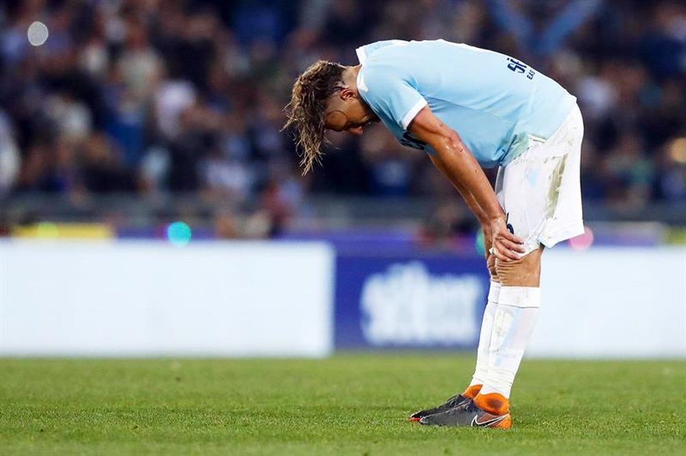 Lucas Leiva will retire from football. EFE