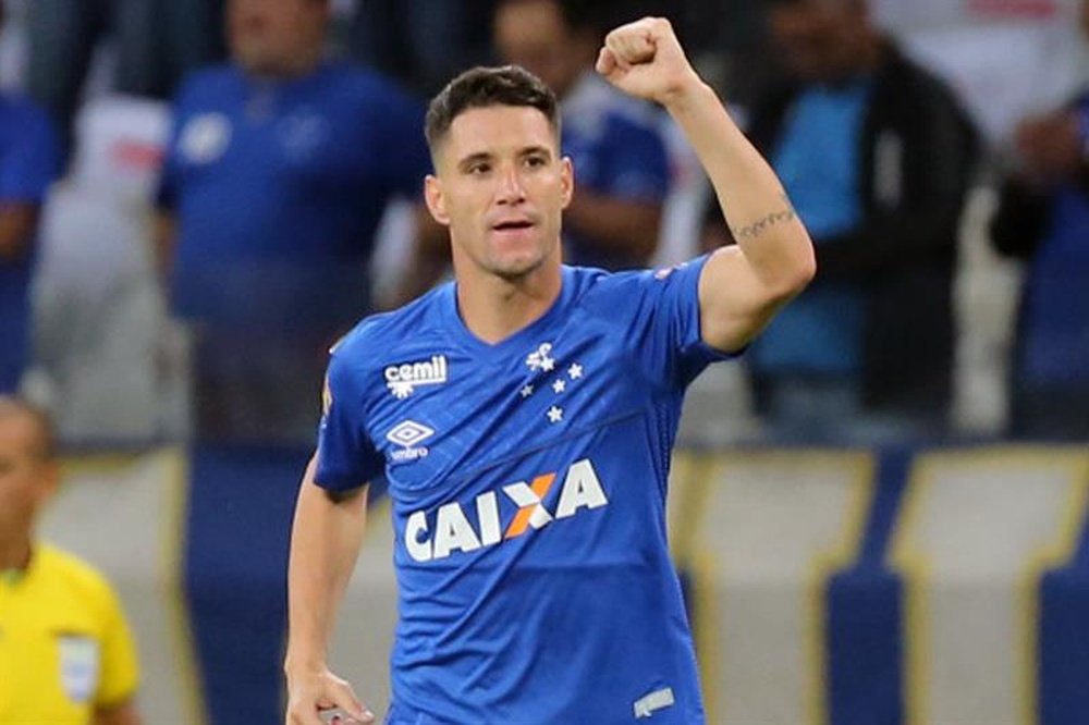 Thiago Neves dejó Cruzeiro en diciembre y ya es de Gremio. EFE