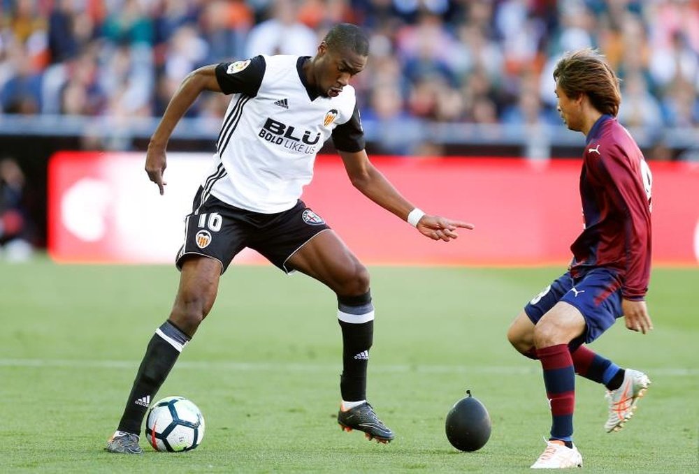 Kondogbia seguirá en el Valencia. EFE/Archivo