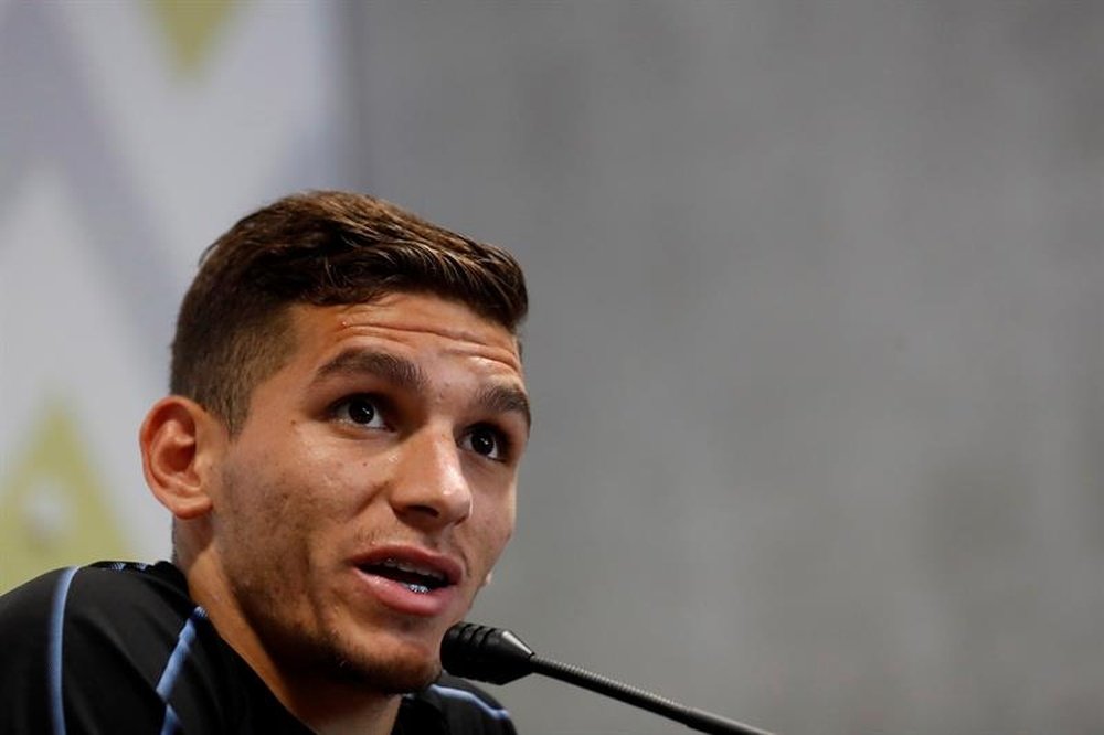 Lucas Torreira, is content with his new role at Arsenal. EFE