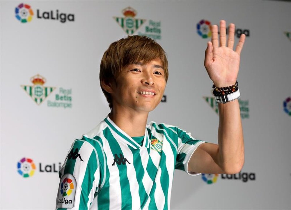 Takashi Inui has joined Betis on a free-transfer. EFE
