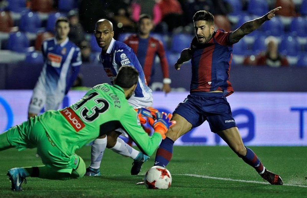 Shaq Moore está deseando ayudar al Atlético Levante en esta nueva etapa en el club 'granota'. EFE