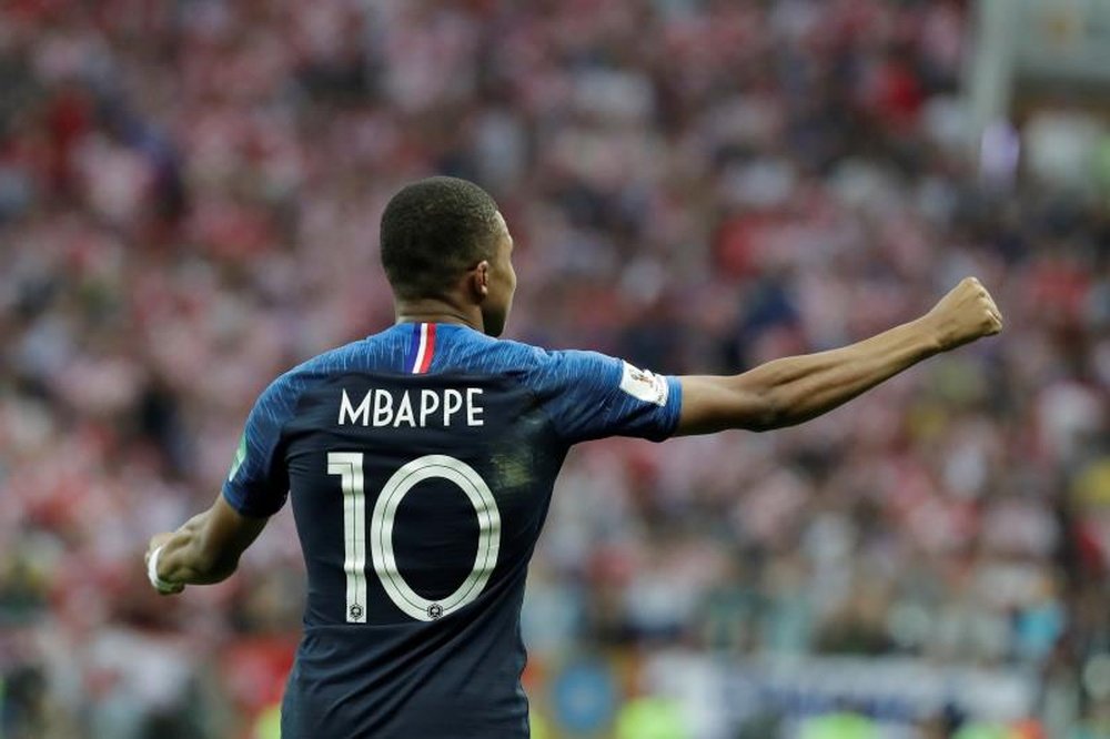 Mbappe's name is up there among the greats. EFE