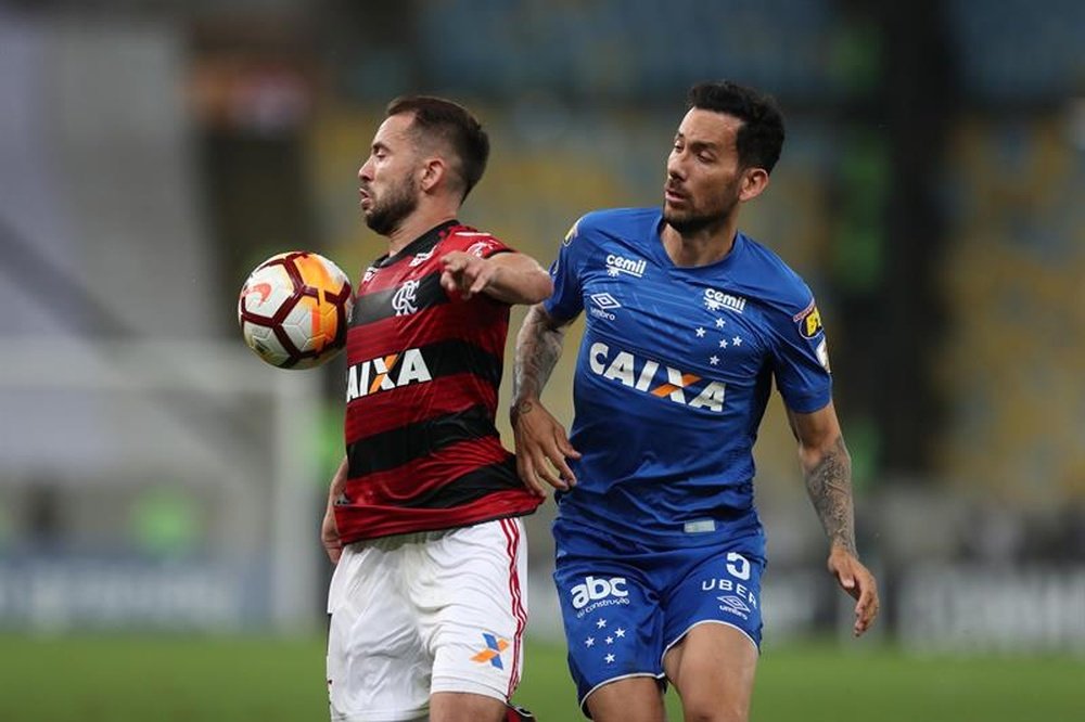 Brasileirão: prováveis escalações de Cruzeiro e Flamengo. EFE