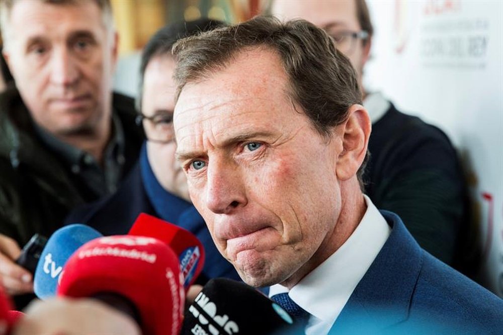 Emilio Butragueño did not hide his disappointment after the defeat. EFE/Archivo