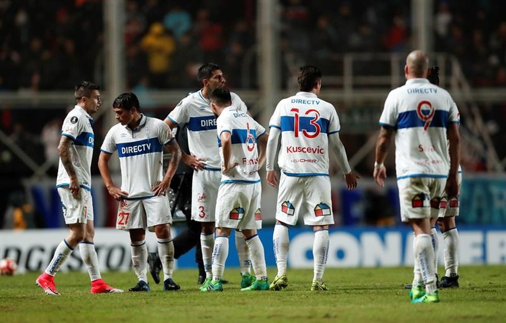 Universidad Católica sigue como líder en Chile. EFE