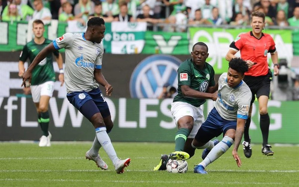 Con gol de Roussillon, el Wolfsburgo ganó al Hertha. EFE