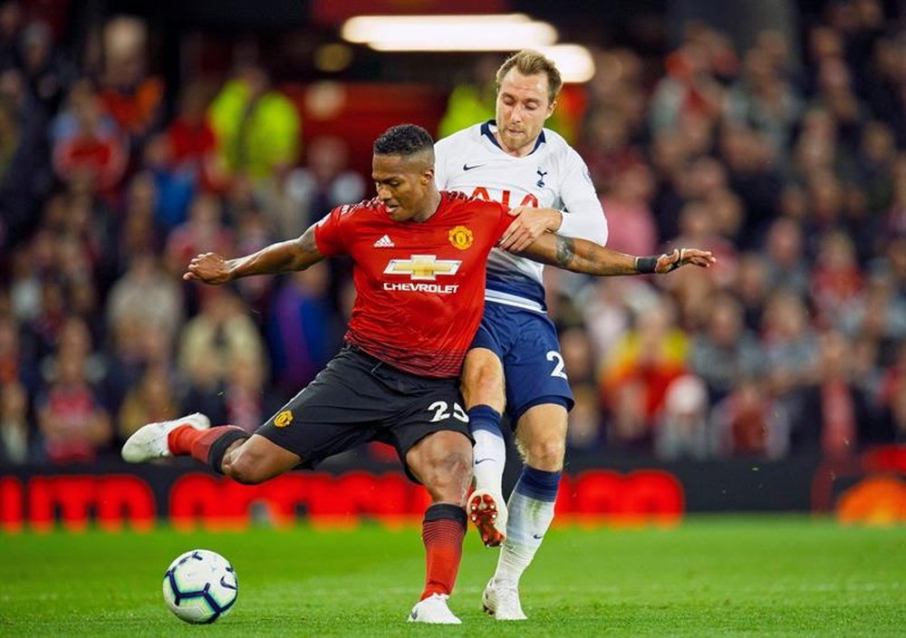 Antonio Valencia will likely leave the club this summer. EFE