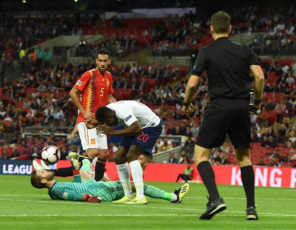 Clattenburg says the goal would have stood had VAR been in place. EFE
