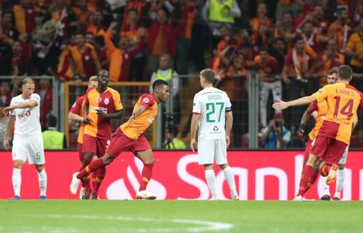 Goleada para soñar del Galatasaray ante el Lokomotiv