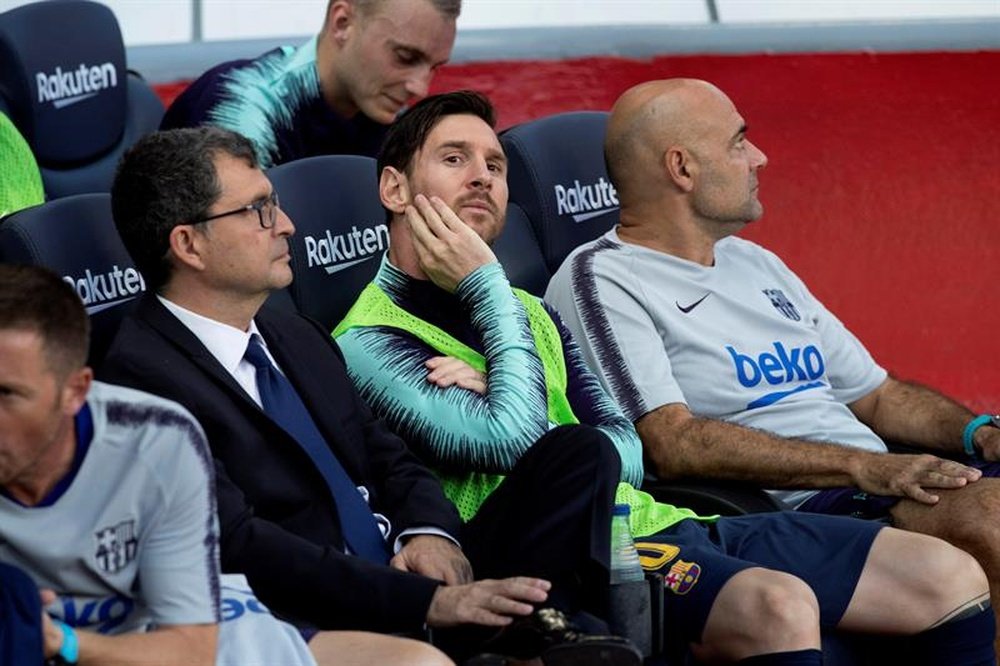 Messi breaks record, even as a sub. EFE