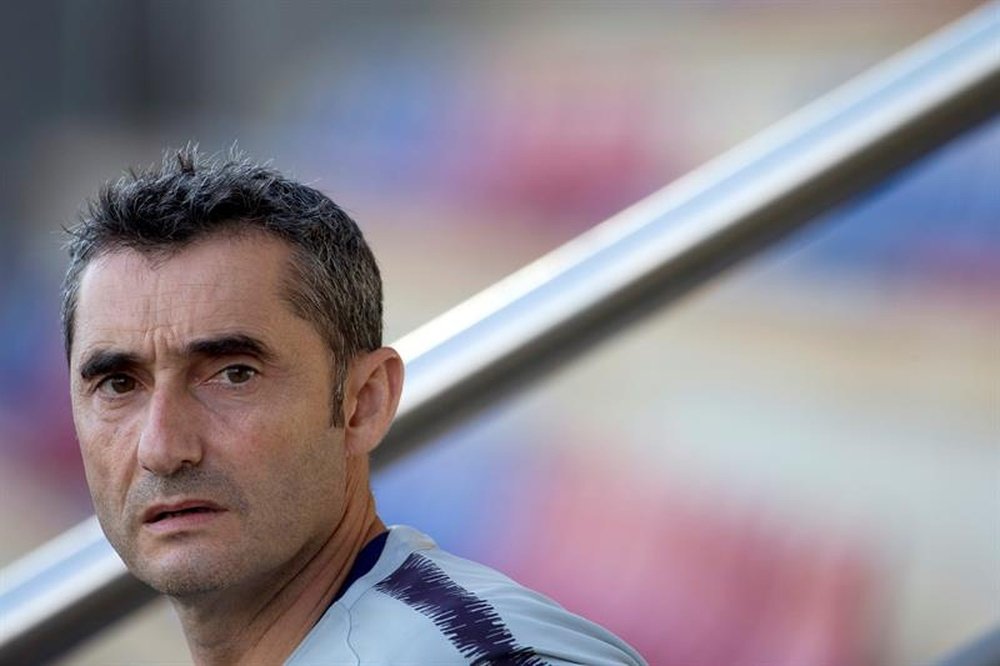 Valverde allegedly 'has doubts' over his future at Barcelona. EFE