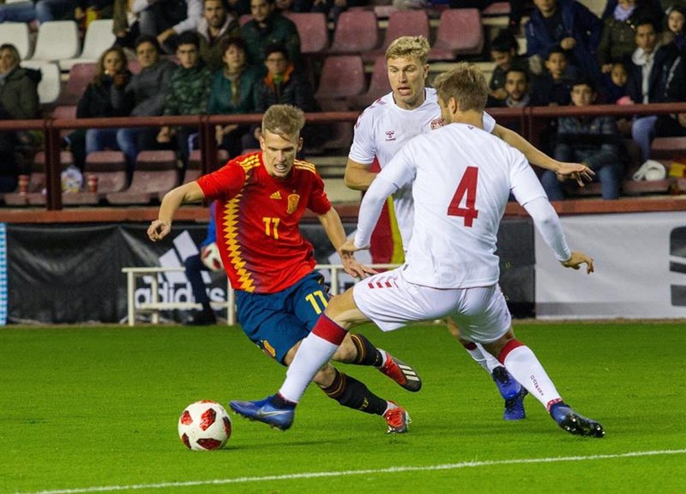 Dani Olmo suena para cambiar de equipo. EFE