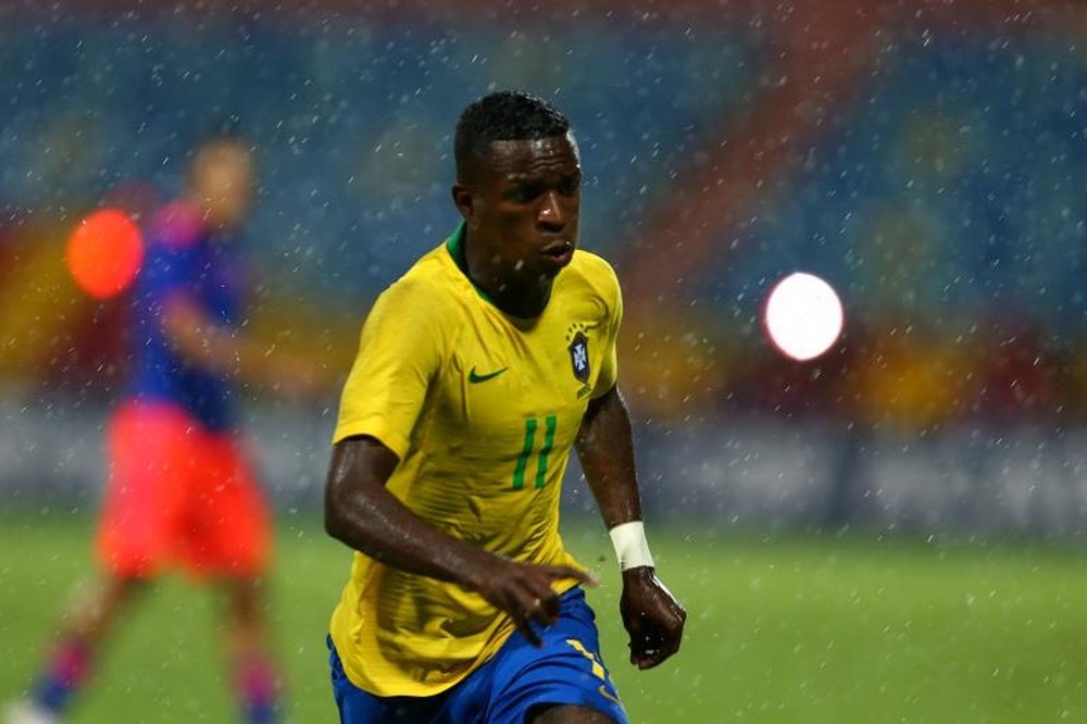 Vinicius llevaba un año sin ir convocado por Brasil. EFE