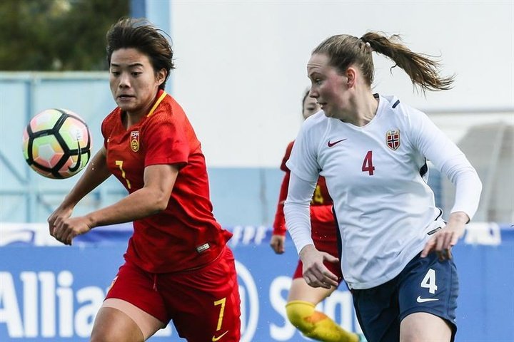 La Federación China exige a los clubes de la Superliga tener equipos femeninos