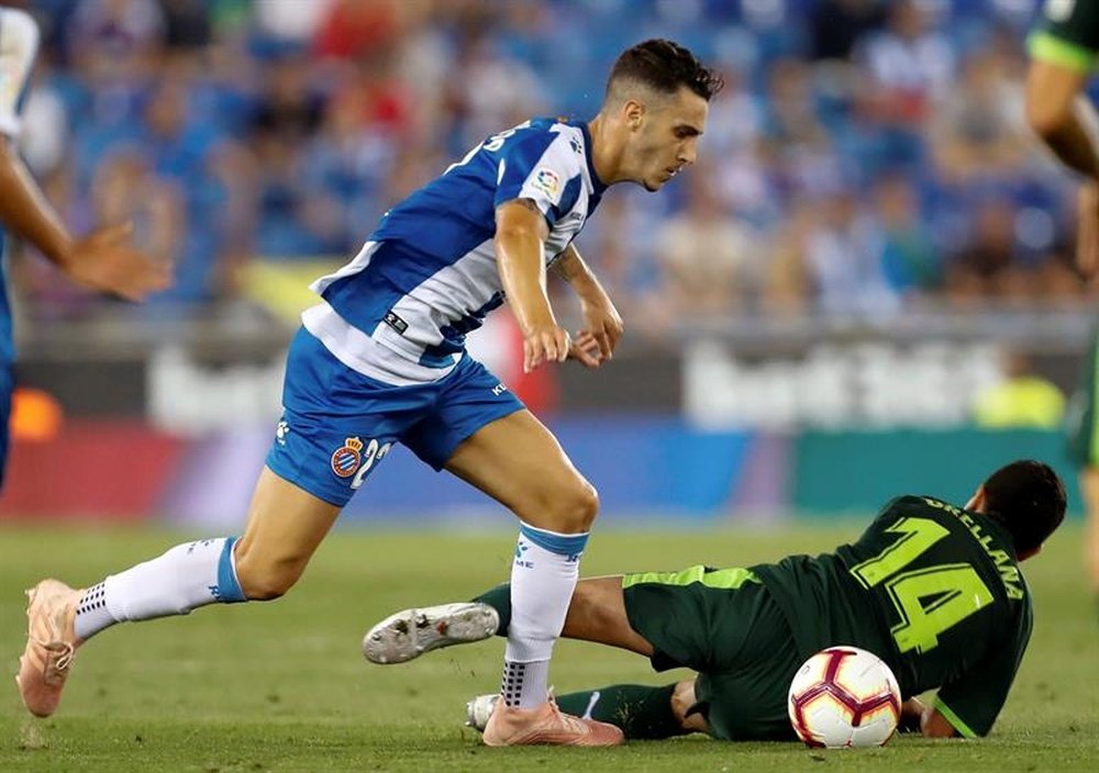 Mario Hermoso jugará en el carril izquierdo. EFE/Archivo