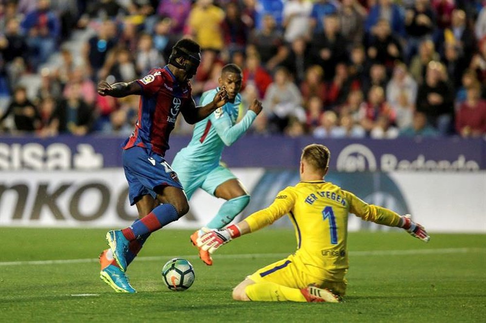 Boateng irá al Camp Nou a soñar. EFE