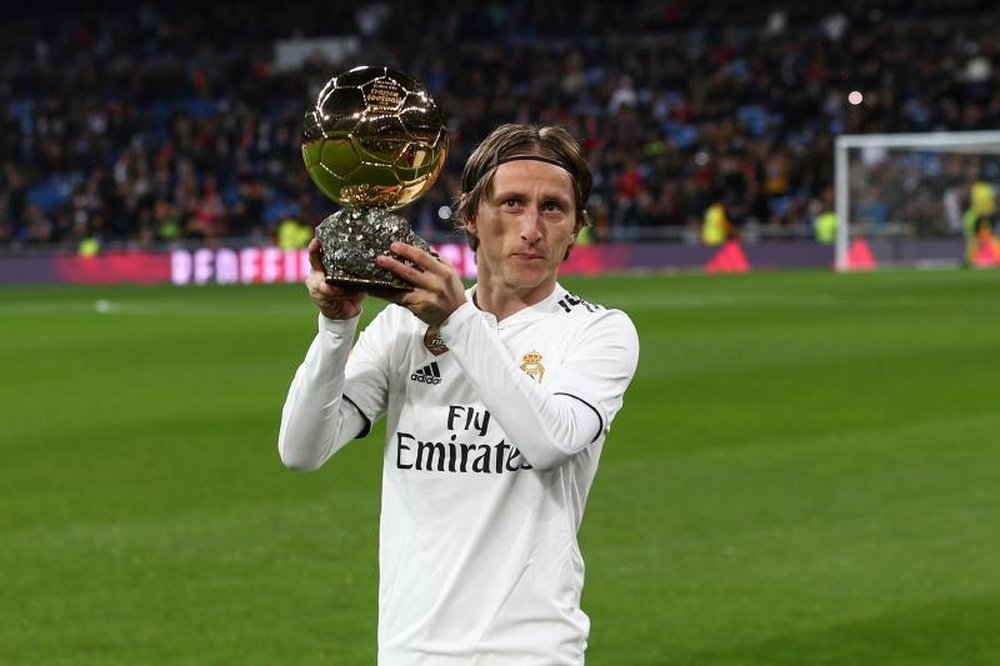 Modric prolongera, grâce à son Ballon d'Or. EFE/Archive
