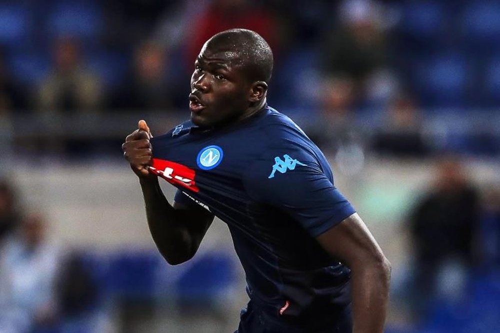 Napoli centre back Koulibaly may be on the move. EFE/Archivo