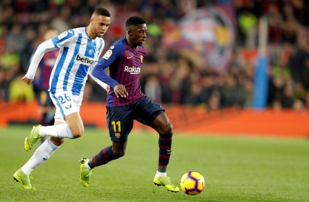 Ousmane Dembele put in another impressive performance, but was injured in the second half. EFE