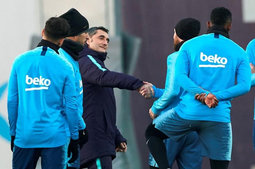 Valverde doit décider si Messi et Dembélé joueront. EFE