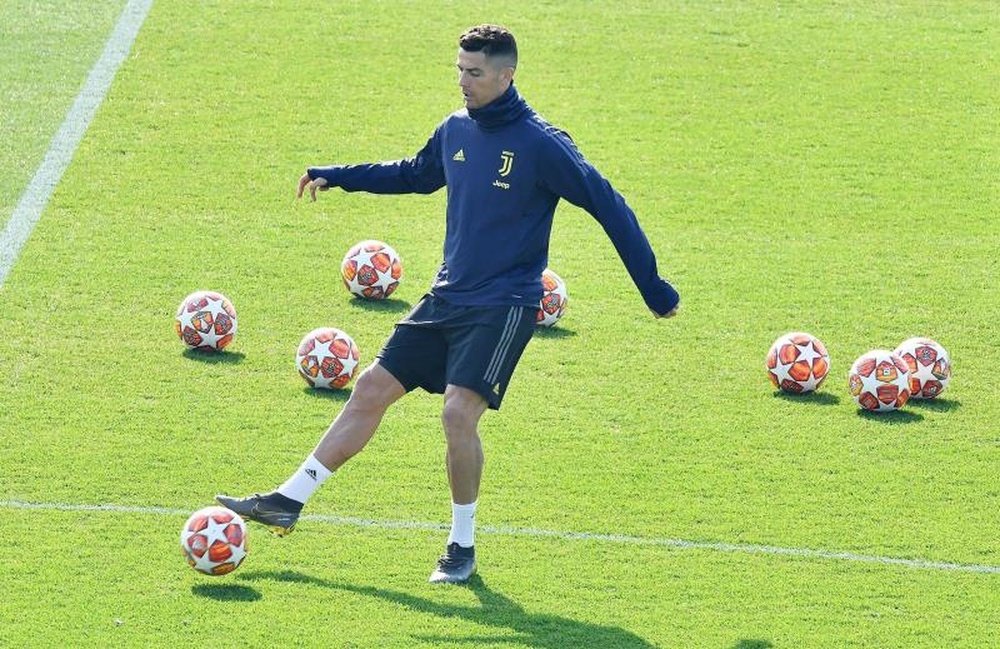 Ronaldo continued to train alone. EFE